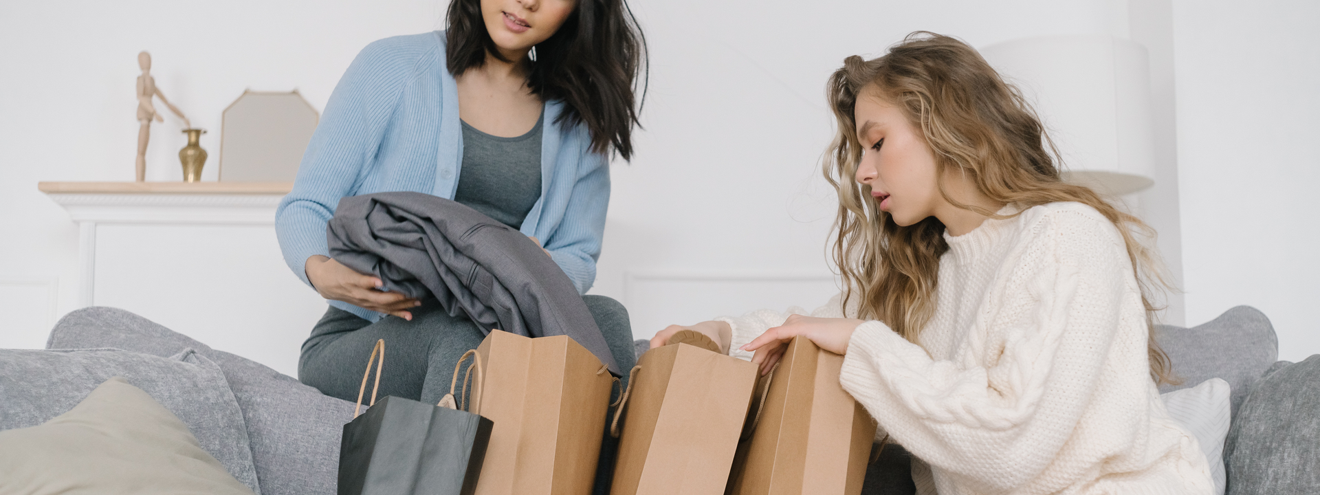 LINDA NAILI original art work and ART PRINTS